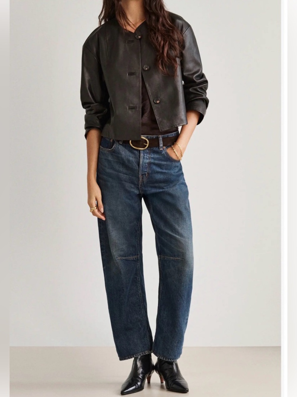 Madewell Darted Barrel Leg in Danver Wash